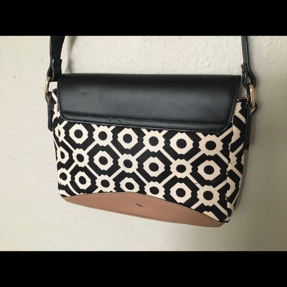 Spartina 449 Medium Crossbody - Picture 4 of 7
